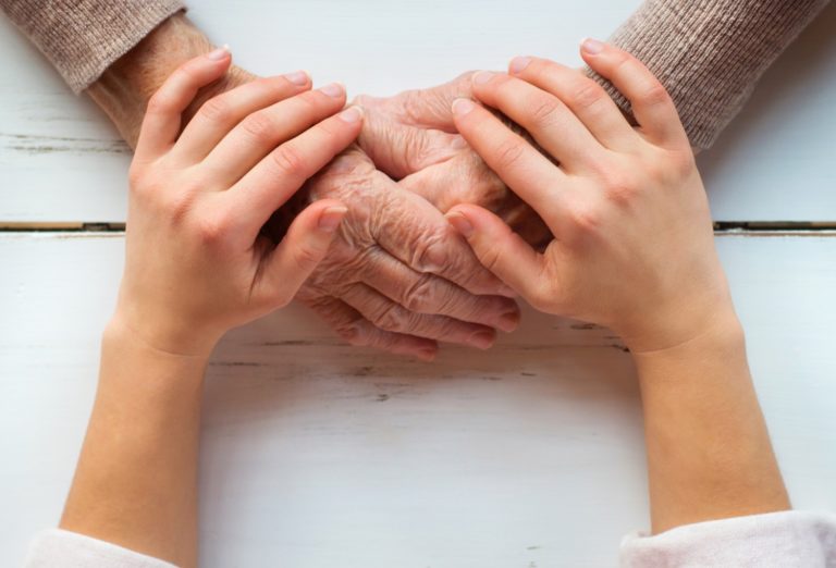 Accompagnamento Sociale per Anziani: La Chiave del Benessere in Ticino